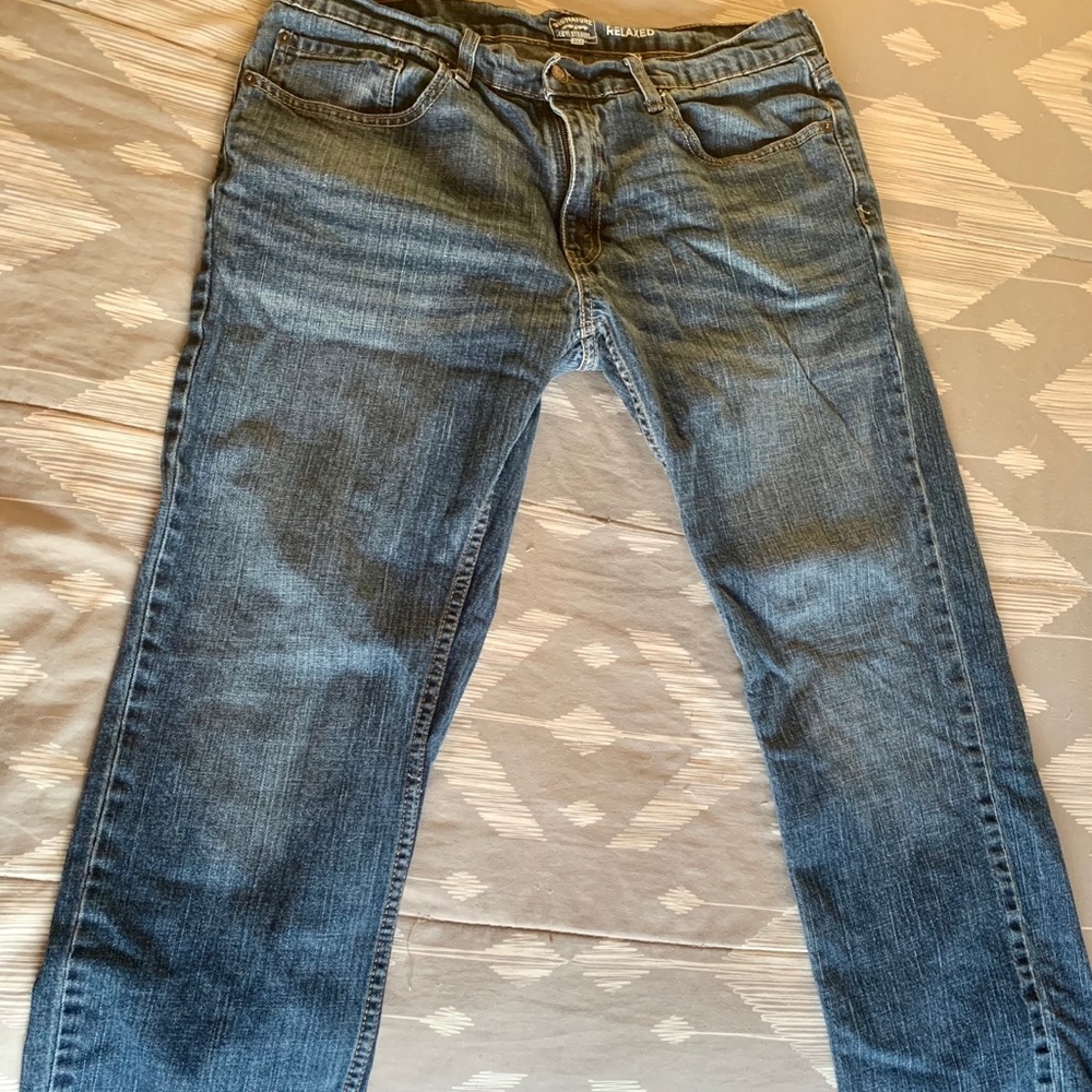 Signature Levi Strauss Gold Men’s Jeans